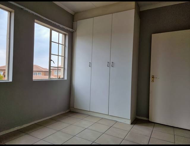 3 BEDROOM TOWNHOUSE RENTED IN MEYERSDAL